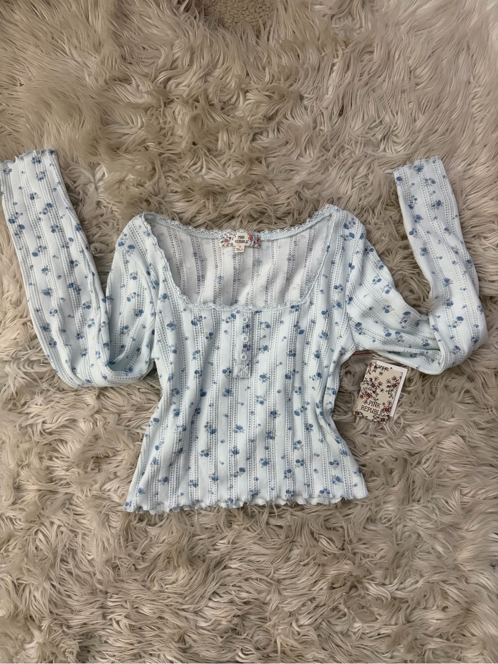 NWT Ribbed Square-Neck Long Sleeve Top - Light Blue